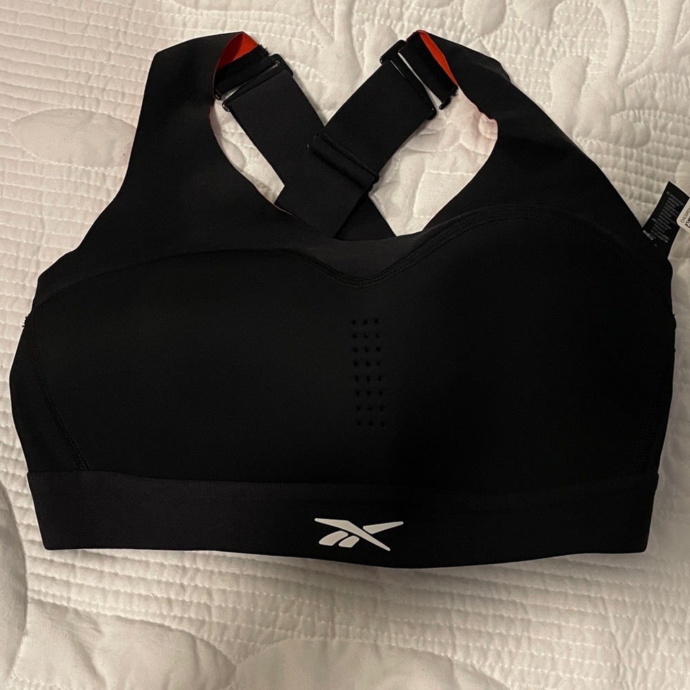 NWT Reebok Sports Bra - Black - Small